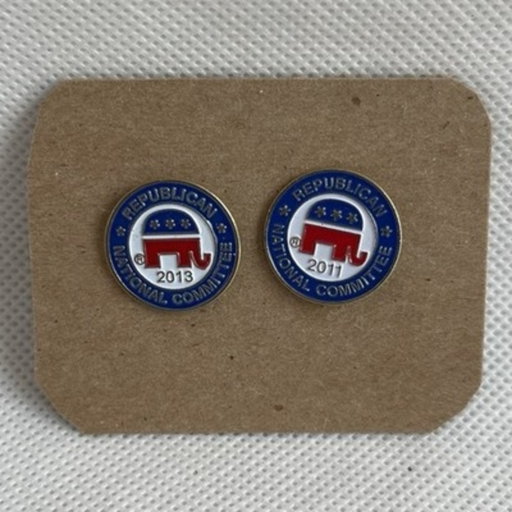 RNC Republican National Committee GOP Elephant Lapel Pin Set 2011 2013 Pair EXC - Picture 2 of 3